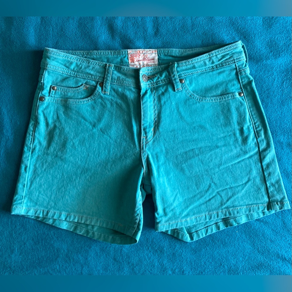 Levi's Vibrant Teal Jean Shorts Size 10 GUC